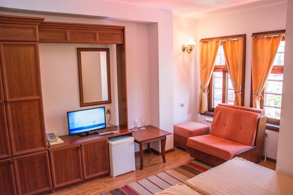 Hotel Alexandrov'S Houses Zlatograd Exteriér fotografie