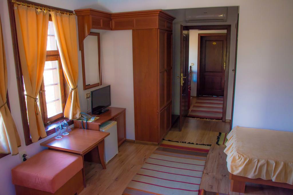Hotel Alexandrov'S Houses Zlatograd Exteriér fotografie